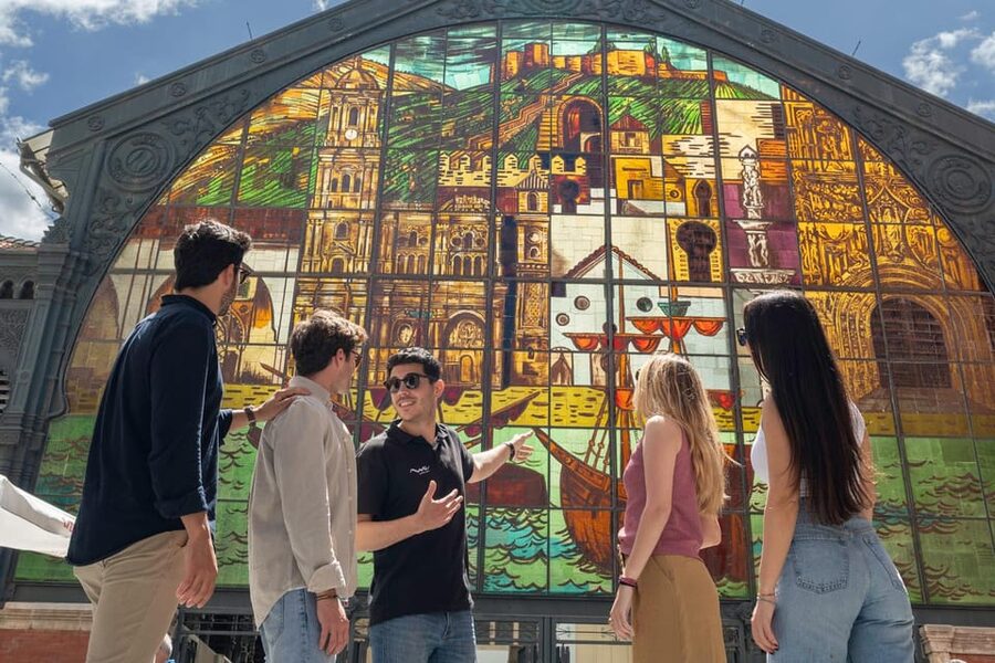 Málaga: Tapas, Wine & Rooftops Private Tour - Tapas stops 2–4: how you get variety without feeling stuffed
