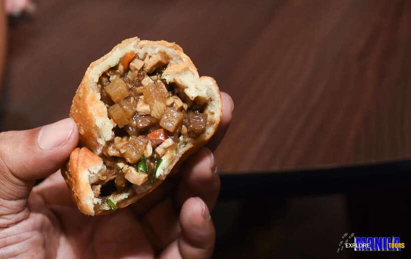 Manila: Guided Food Tour of Binondo with Tastings - Dumplings as a Craft: The Stop That Most People Remember