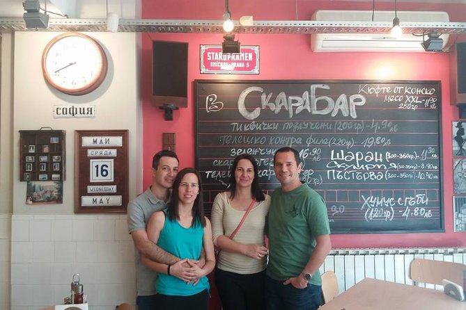 Market Food Tour - Stop 1: The Antique and Artisan Fair (WWII, communist-era, vinyl and art)