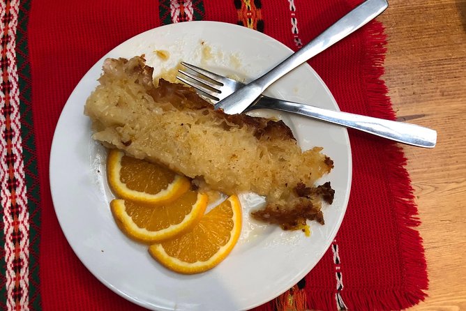 Market Food Tour - Lions’ Bridge: the short break that gives the walk a sense of place