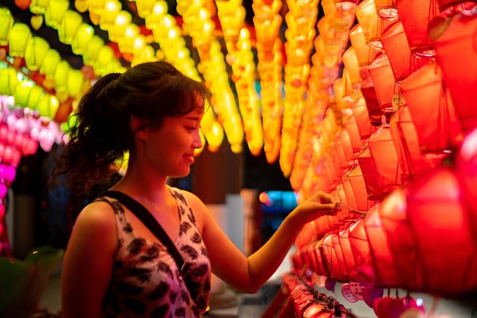 Market Food Tour & Evening E-bike Ride in Seoul - Changdeokgung to Gwanghwamun: Royal Seoul in Two Quick Bites