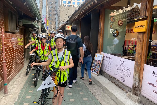 Market Food Tour & Evening E-bike Ride in Seoul - Gwangjang Market Street Food Time: How to Eat Smart in Limited Minutes