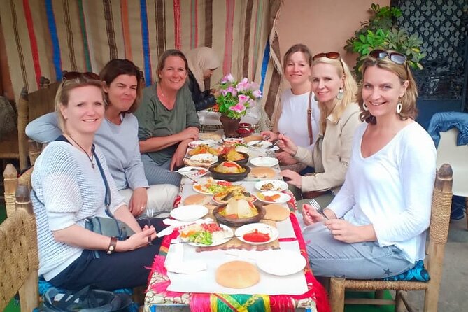 Marrakech Food Tasting Tour by Bike - Saadian Tombs area and the Kasbah Mosque: sights from the bike lane