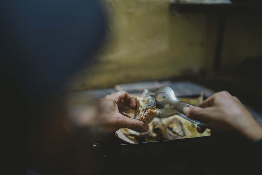 Marrakech: Medina Stories Food Tour with 15+ Tastings - The walking route: seeing the medina without getting worn out