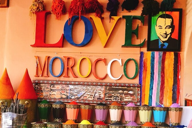 Marrakech Old Medina Food tour Experience - Guide approach in the medina: safety, patience, and good hosting