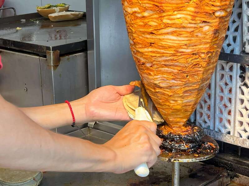 Mexico City: Coyoacan Tacos Food Tour & Optional Frida Kahlo - Los Coyotes Fountain and handmade ice cream: sweet, local, and fun