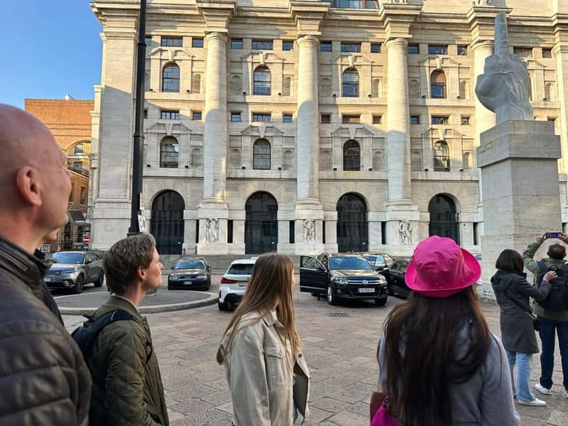 Milan: Delicious Food Tour and City Center Sightseeing - The Walking Pace: 2.5 Hours Without Being Exhausted