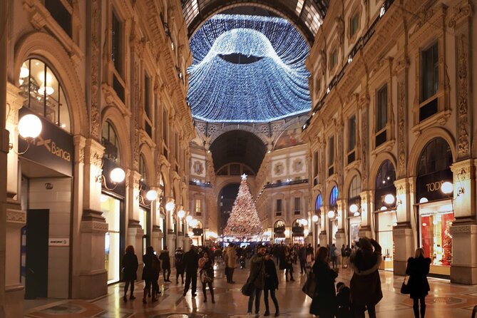 Milan exclusive private tour and wine tasting - What you’ll actually taste: spritz-style drinks and local bites