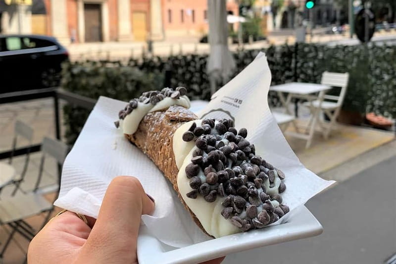 Milan: Guided Food Tour with Tastings - Comfort Checklist: How to Enjoy It (Even on a Long Day)