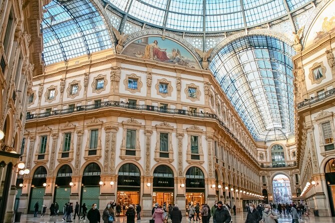 Milan: History & Street Food Tour with Wine Tasting - Piazza dei Mercanti to Porta Garibaldi: the walk’s real storyline