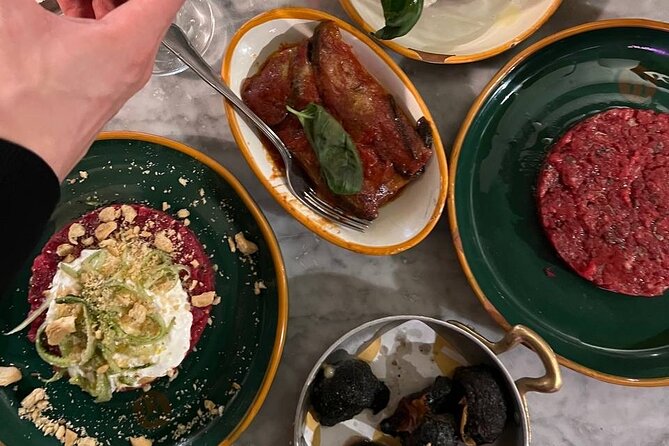 Milan Private Walking Tasting Tour with Secret Food Tours - Stop 1: Mercatino domenicale di Porta Genova