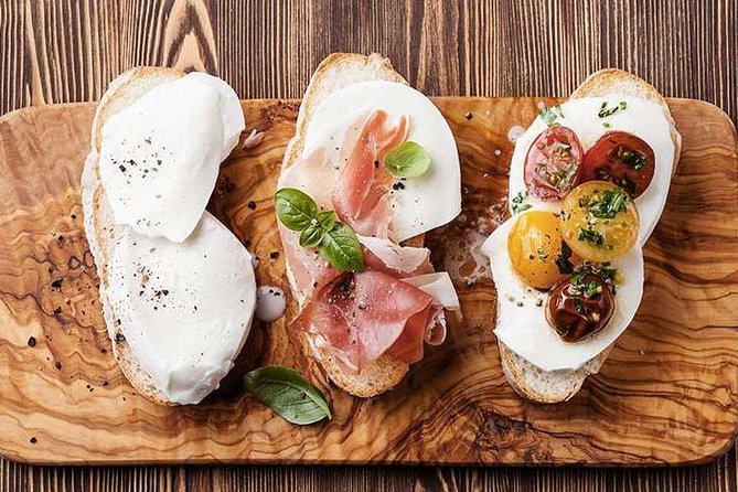 Milan's Authentic Street Food tour: A Gourmet Experience - Wine, Beer, and the Way the Tour Treats Pairing