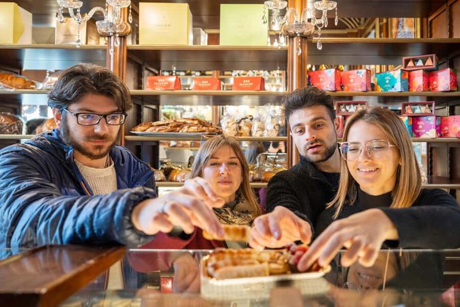 Milan’s Full-Meal Gourmet Food Tour - More Than Tastings - Getting Started at Cordusio Without the Headache