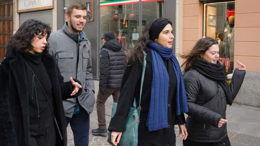 Milan’s Full-Meal Gourmet Food Tour - More Than Tastings - Via Dante Street Food Moment and Gourmet Pizza Energy