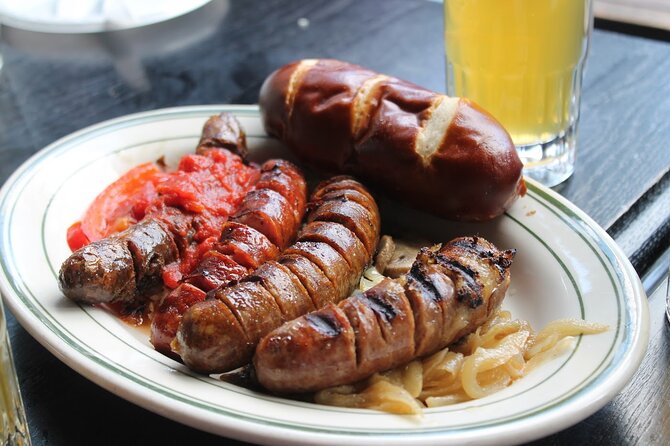 Milwaukee Food Tour with 5 Local Favorites Tastings & Secret Dish - The Food Lineup: 5 Tastings Plus a Secret Dish That Adds Up