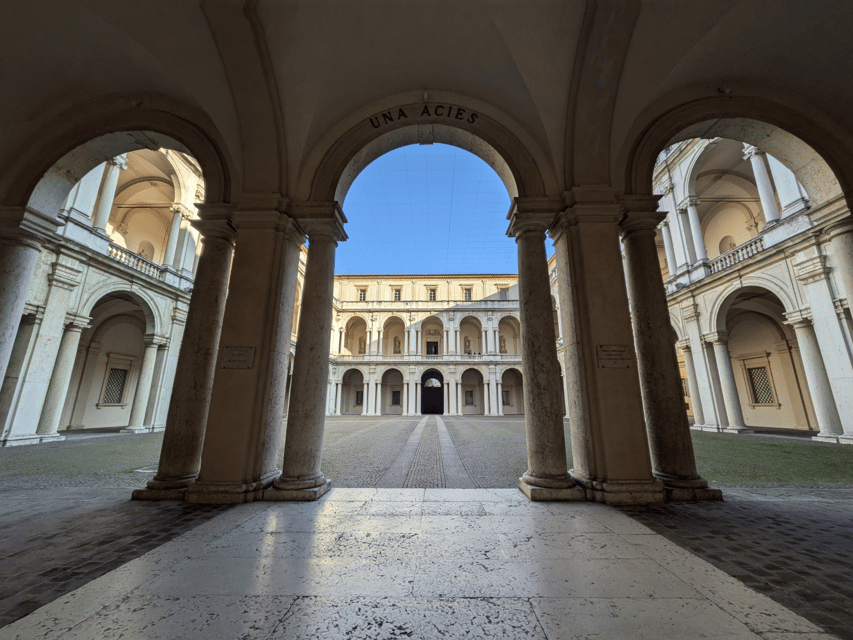 Modena Food Tour: Sightseeing & Taste - Bakery and café tastings: small, well-timed bites
