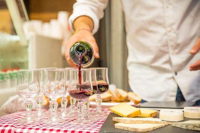 Montmartre French Bistrot Style Food & Wine Tasting Tour - Price and Value: What $192.47 Buys You in Paris