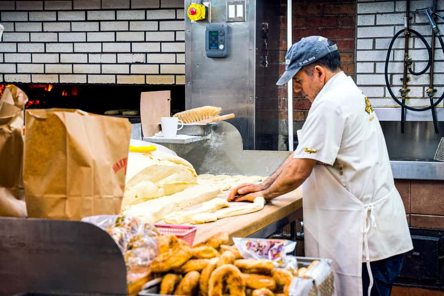 Montreal: Mile End District Food Tour with 8+ Tastings - Coffee and a hand-piped Sicilian cannoli