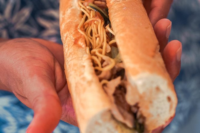 Moorea Street Food Tour - What you actually eat: 6 to 8 tastings that add up