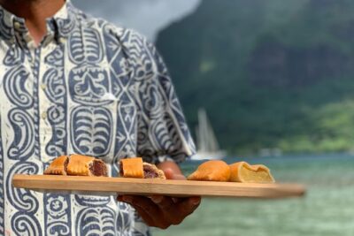 Moorea Street Food Tour - Guide power: Heimata and Mareva turn bites into context