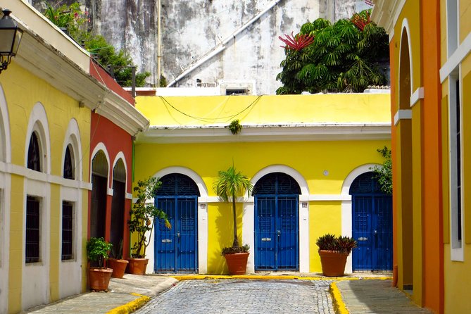 Morning Old San Juan Food Tour - The food and drinks: what you’ll likely eat (and why it works)