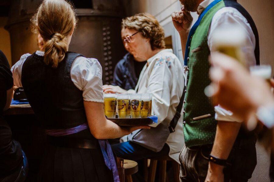 Munich: Beer and Food Tour with Dinner & Oktoberfest Museum - Dinner at a Reserved Beer Hall Table: Food That Makes the Night Click