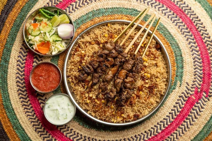 Muscat: Omani Food Tour with Shuwa & Halwa - Vegetarian needs and the one real limitation: food allergies