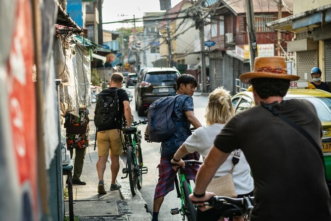 Must-Try: Hidden Bangkok Bike and Food Tour - Why Bangkok bike-and-food beats bus tours