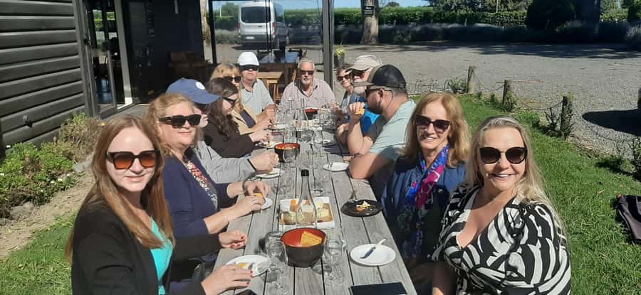Napier: Afternoon Winery & Gin Tasting Tour Thu Fri Sat - What you’ll taste across the day: Chardonnay, Sauvignon Blanc, Shiraz, blends