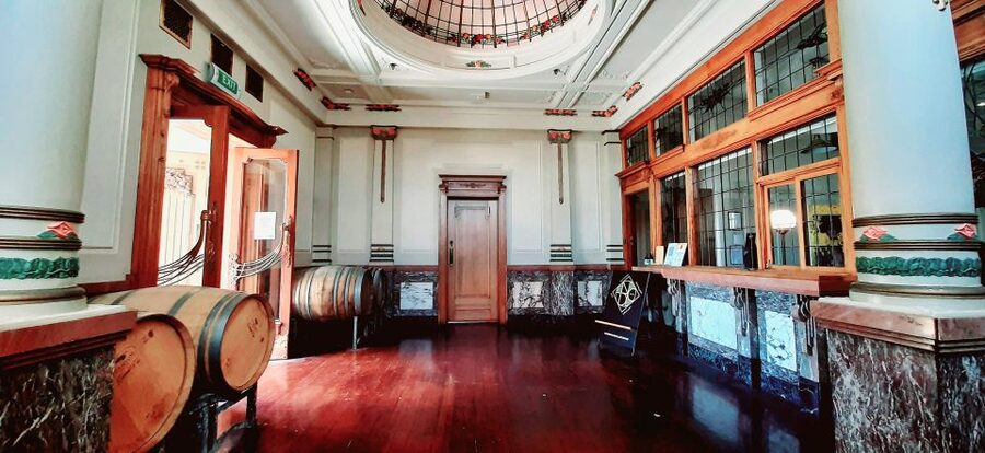 Napier: Winery + Gin Tasting Tour with Lunch Thu Fri Sat - Should you book it or keep shopping?