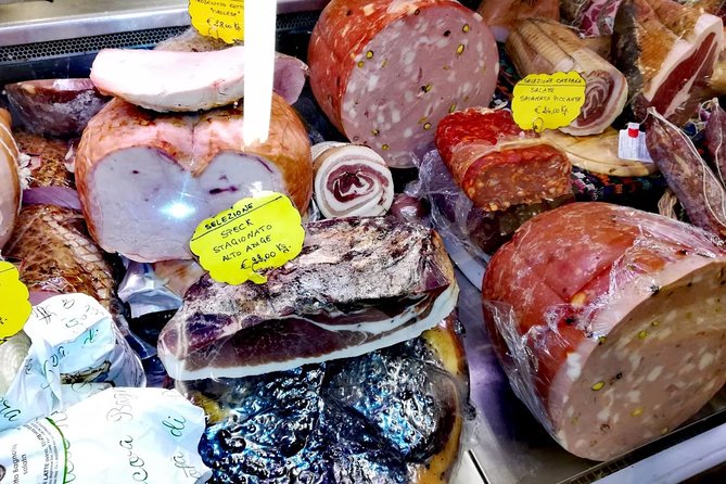 Naples Street Food Tour with a Native & Top Rated Expert - Spaccanapoli: the historic spine, plus desserts that steal the show