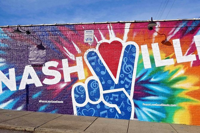 Nashville: Food Tour with 5+ Tastings of Local Delicacies - Guides: the difference between tasting food and learning a neighborhood