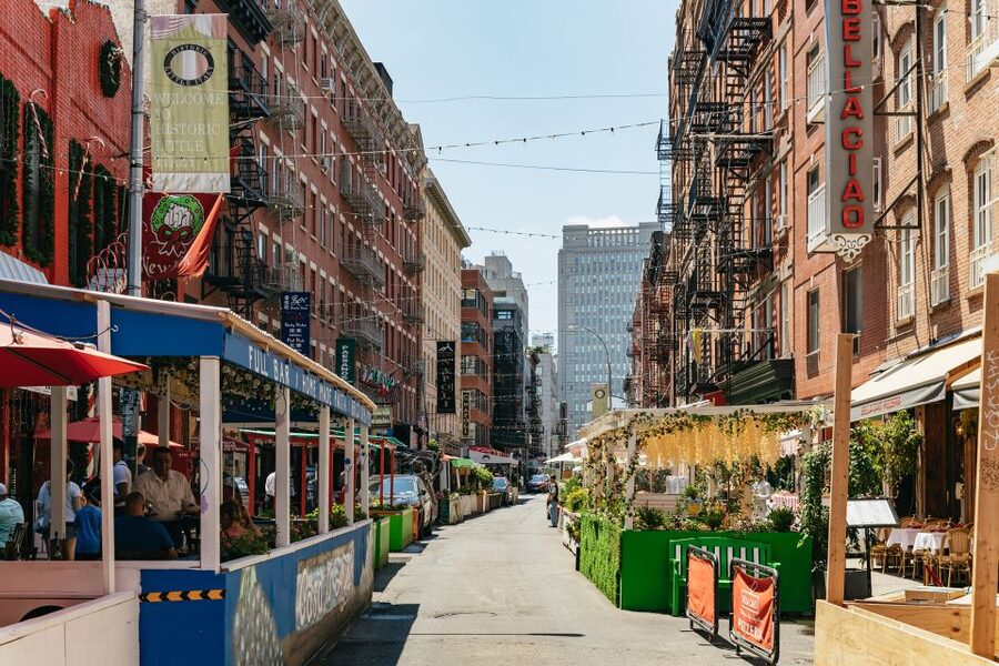 New York City: Little Italy Italian Food Tasting Tour - Nolita Pizza and Ferrara Bakery: Cheese, Classics, and Film-Fan Details