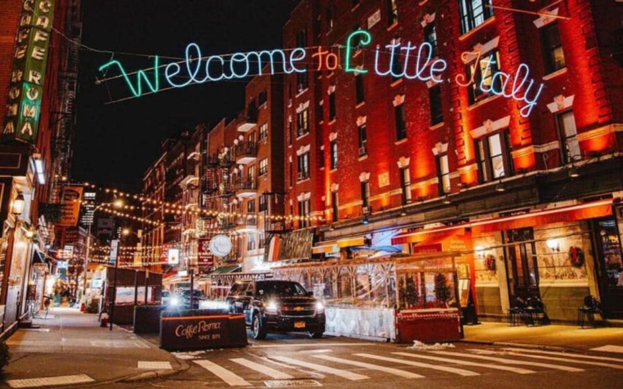 NYC: Chinatown & Little Italy Food Tour with 8 Tastings - Chinatown’s first hits: dumplings, roast pork buns, and mochi donut holes