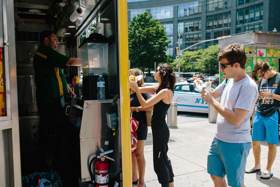 NYC: Greenwich Village Food Tour with 6 Authentic Tastings - Stop 1: Bagel and schmear—why NYC does it differently