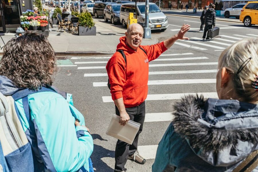NYC: Taste the American Dream a Lower East Side Food Tour - The Jewish quarter stops: synagogues, bakeries, and the Tenement Museum exterior