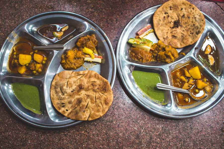 Old Delhi: 3-hour Street Food Tour - Lassi, chole bhatura, and rabri-faluda: the meal-style finale