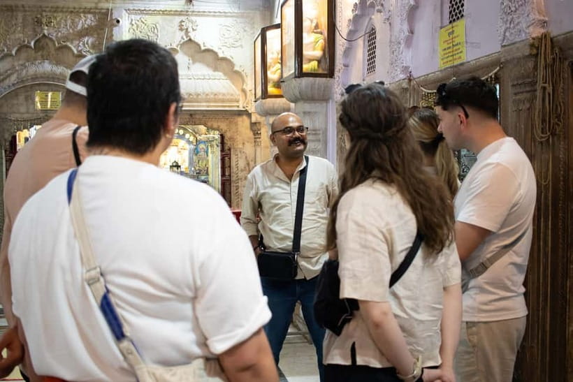 Old Delhi Food Tour: A Night Time Feast - Jama Masjid and Matia Mahal: Big Night Flavors Under the Lights