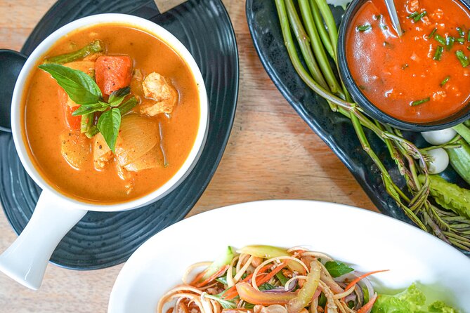 Old Siem Reap Sunset Food Tour by Tuk-tuk - Key things I’d bet on