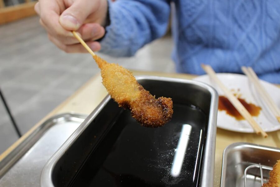 Osaka: 2-Hour Local Street Food Tour – Dotonbori & Namba - A second Dotonbori bite run and a final photo moment