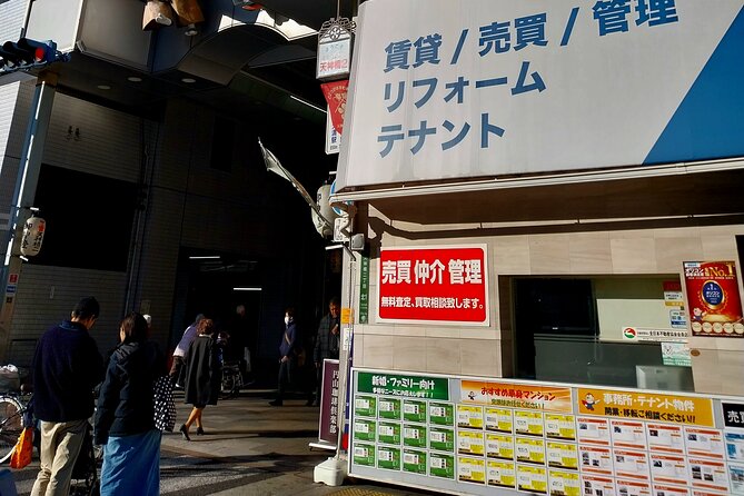 Osaka Food Tour with 10 Classic Japanese Tastings & Drinks - The 3-hour pacing: walk, taste, and keep moving