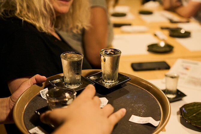 Osaka: Guided Food Tour with 12 Dishes at 4 Local Eateries - Why This Osaka Food Tour Feels Like a Local Shortcut