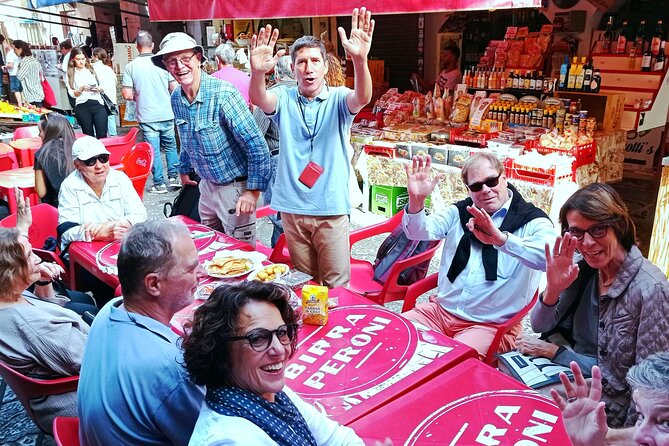 Palermo Street Food tour: art, history and ancient markets - Start at Piazza Olivella, end at Quattro Canti: easy historic-center flow