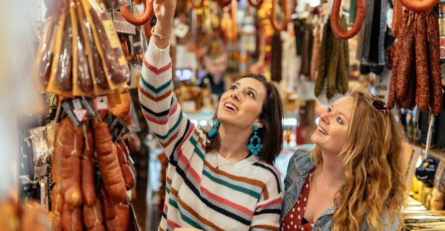 Palma de Mallorca: 10 Tastings Private Food Tour - Meet at Hotel Hostal Cuba and Start With Palma On Foot