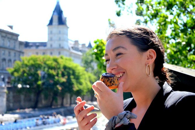 Paris Champagne & Food Tour with Tastings in Saint-Germain - Where the Tour Starts: Les Deux Magots in Saint-Germain