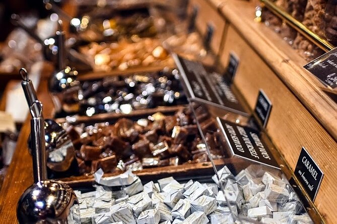 Paris Chocolate, Macaron & Pastry Food Tour: 10 Gourmet Tastings - Who should book this tour (and who should skip it)