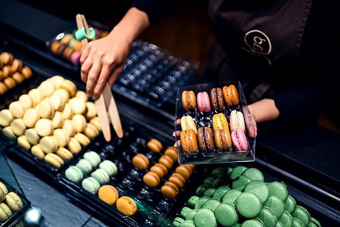 Paris Chocolate, Macaron & Pastry Food Tour: 10 Gourmet Tastings - How the tour actually feels: pace, walking, and weather reality