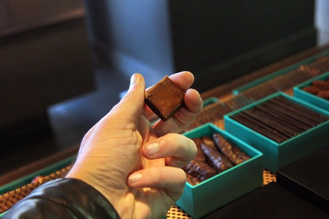 Paris French Sweets Tasting Tour with Pastries and Chocolates - Price and Value: Is $168.95 Fair for a 3-Hour Sweet Walk?