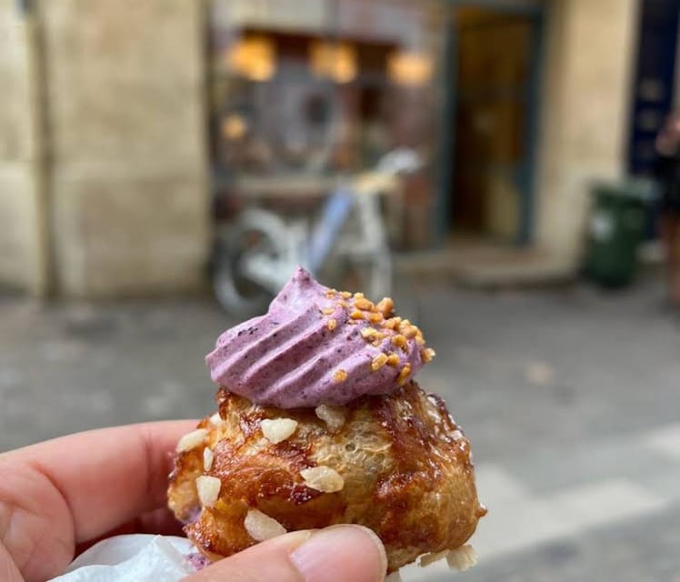 Paris: Le Marais Bakery and Pastry Food Tour with Tastings - Le Marais pastry tour: why this neighborhood works