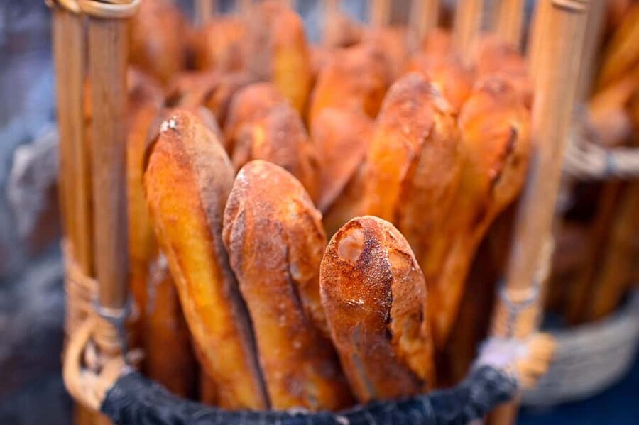 Paris: Le Marais District Food Tour with 10+ Tastings & Wine - Pace, Timing, and What You Should Bring